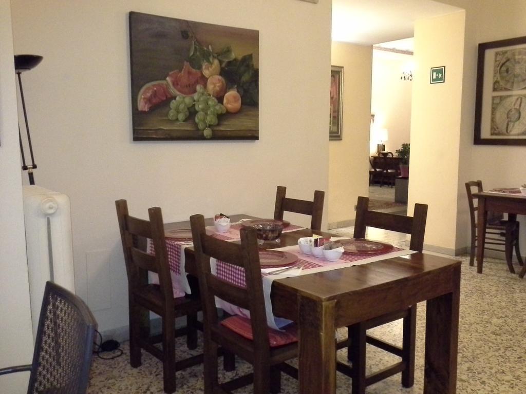 Vogue Hotel Arezzo Esterno foto