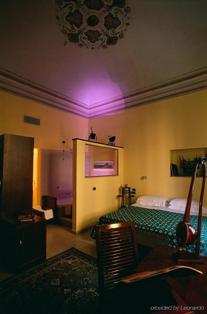 Vogue Hotel Arezzo Camera foto