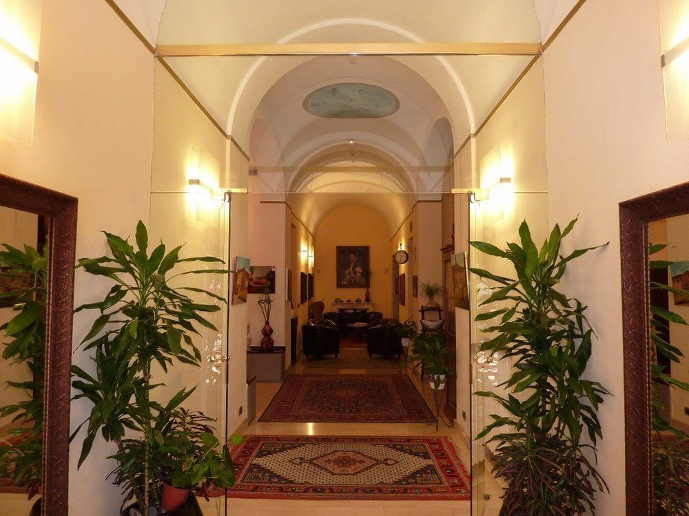 Vogue Hotel Arezzo Esterno foto