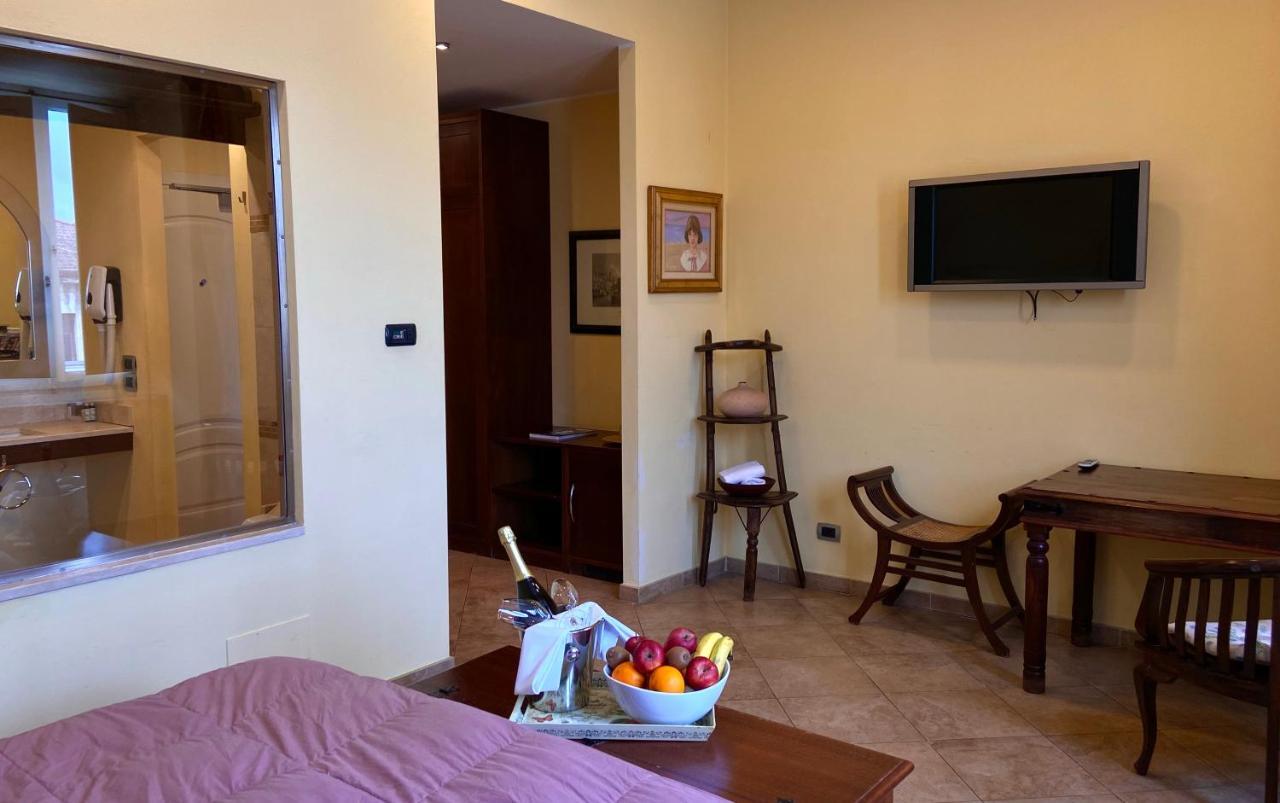 Vogue Hotel Arezzo Esterno foto