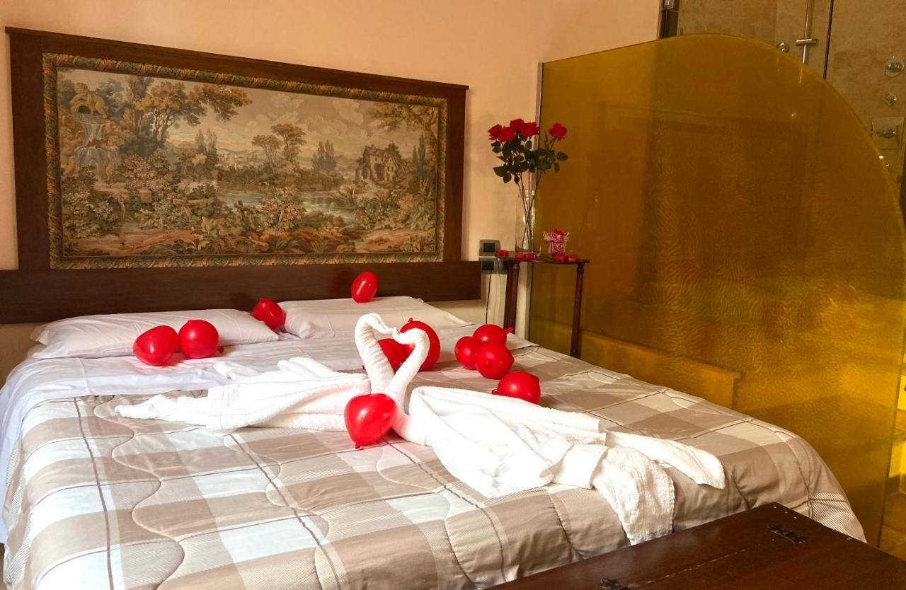 Vogue Hotel Arezzo Esterno foto
